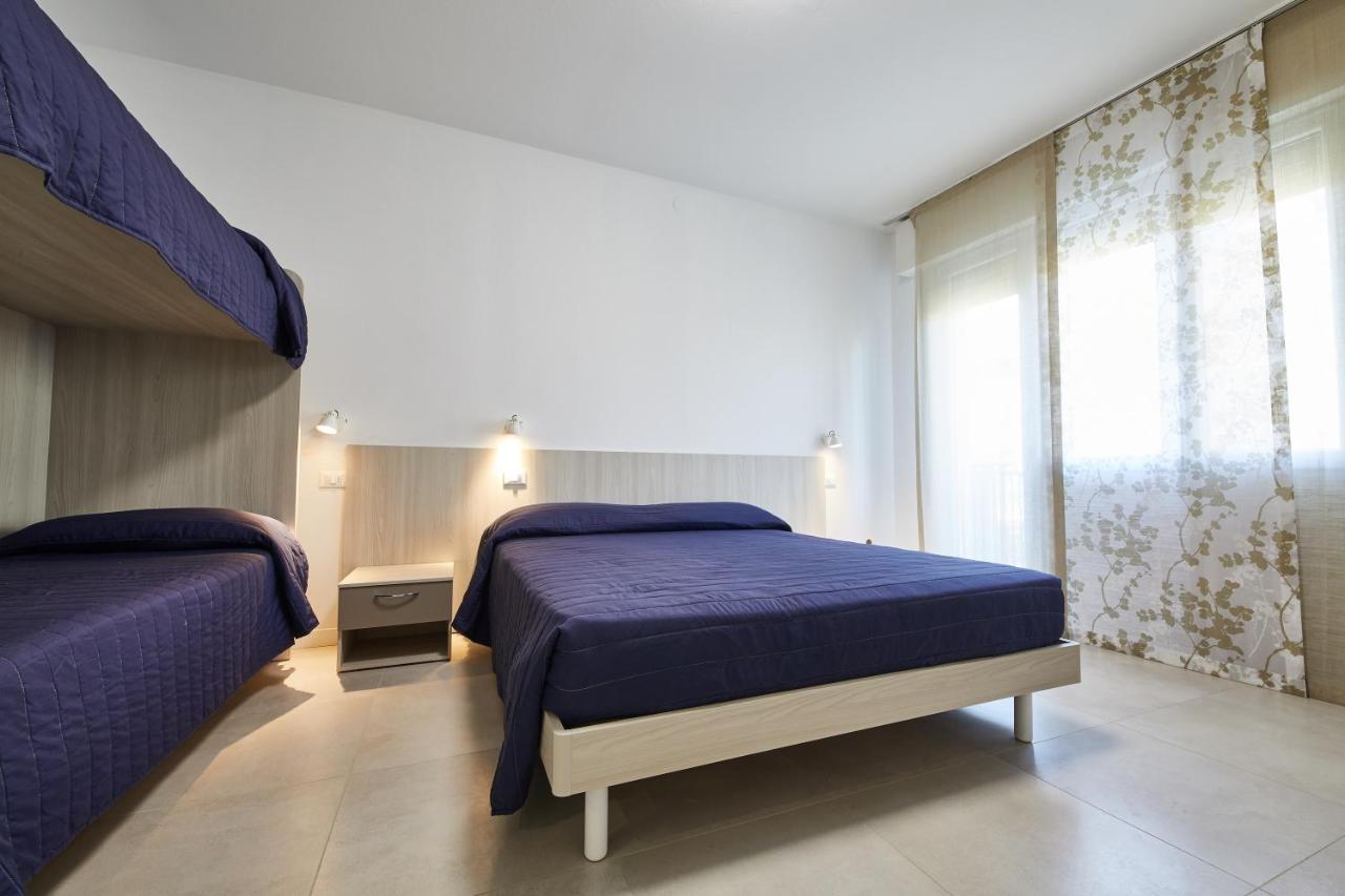 Lilium Maris Hotel Bibione Extérieur photo